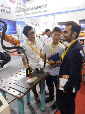 [媒體轉(zhuǎn)載]焊接自動(dòng)化取得重大突破，中國激光位移傳感器技術(shù)沖擊全球制高點(diǎn)